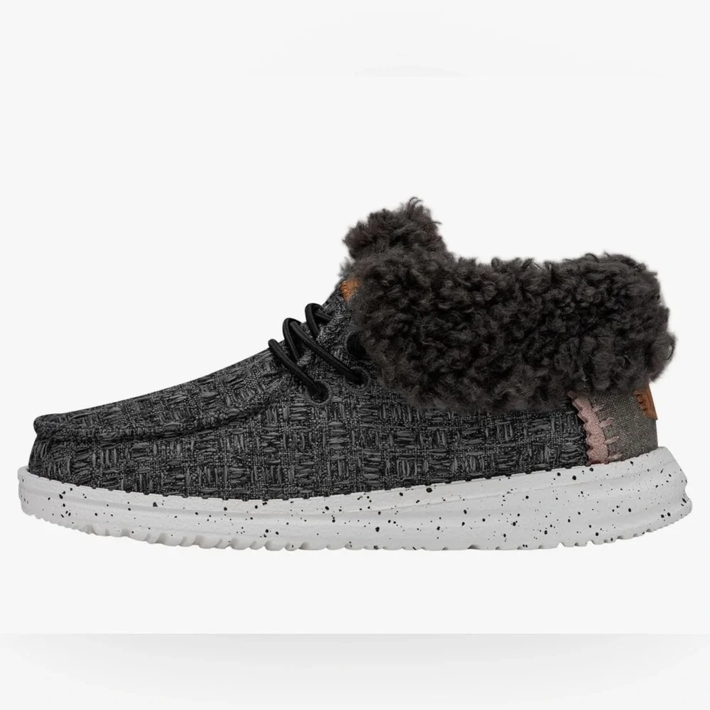 Hey Dude Wendy Black Fold Stitch Cozy Shoes Youth T (Little Girl) 1 New in Box!